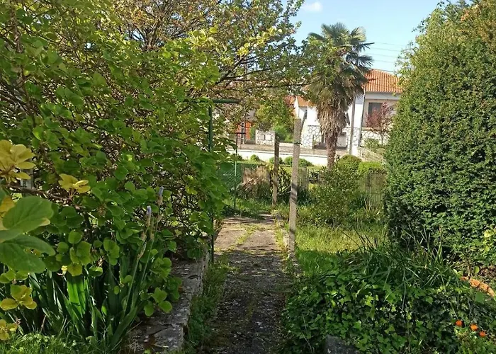 Semesterbostad Maison Calme A Un 15min A Pied De La