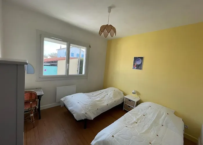 Maison Calme A Un 15min A Pied De La